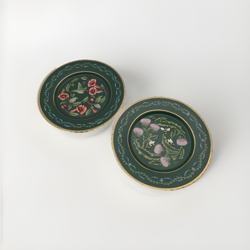 Claire Murray Handpainted Plates Vtg Green Floral Bee Scalloped Edge Set of 2